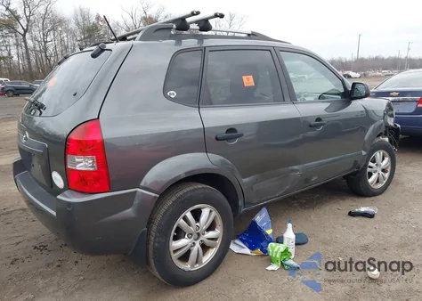 2009 Hyundai Tucson Gls from USA, damaged, VIN KM8JM12B49U974675